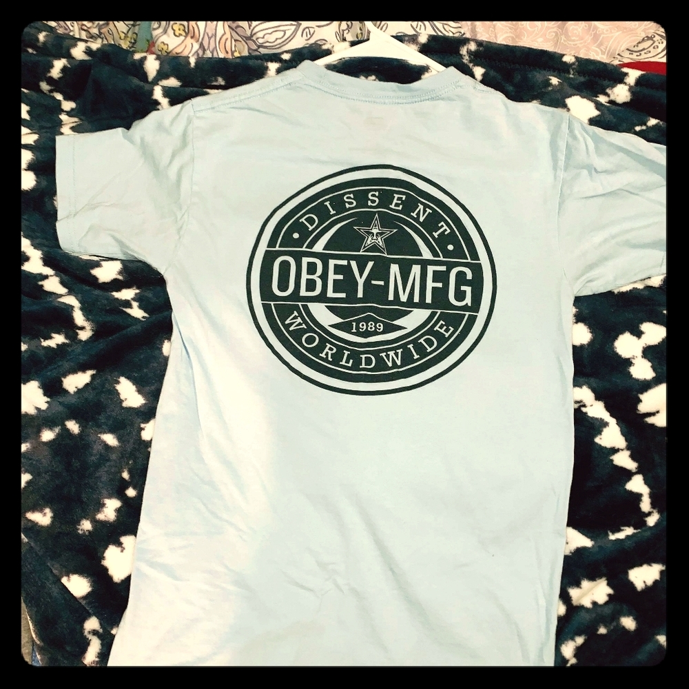 obey tee shirt